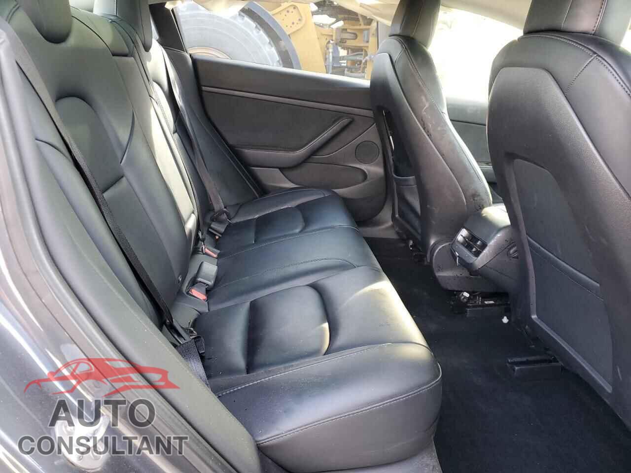 TESLA MODEL 3 2023 - 5YJ3E1EA9PF399850