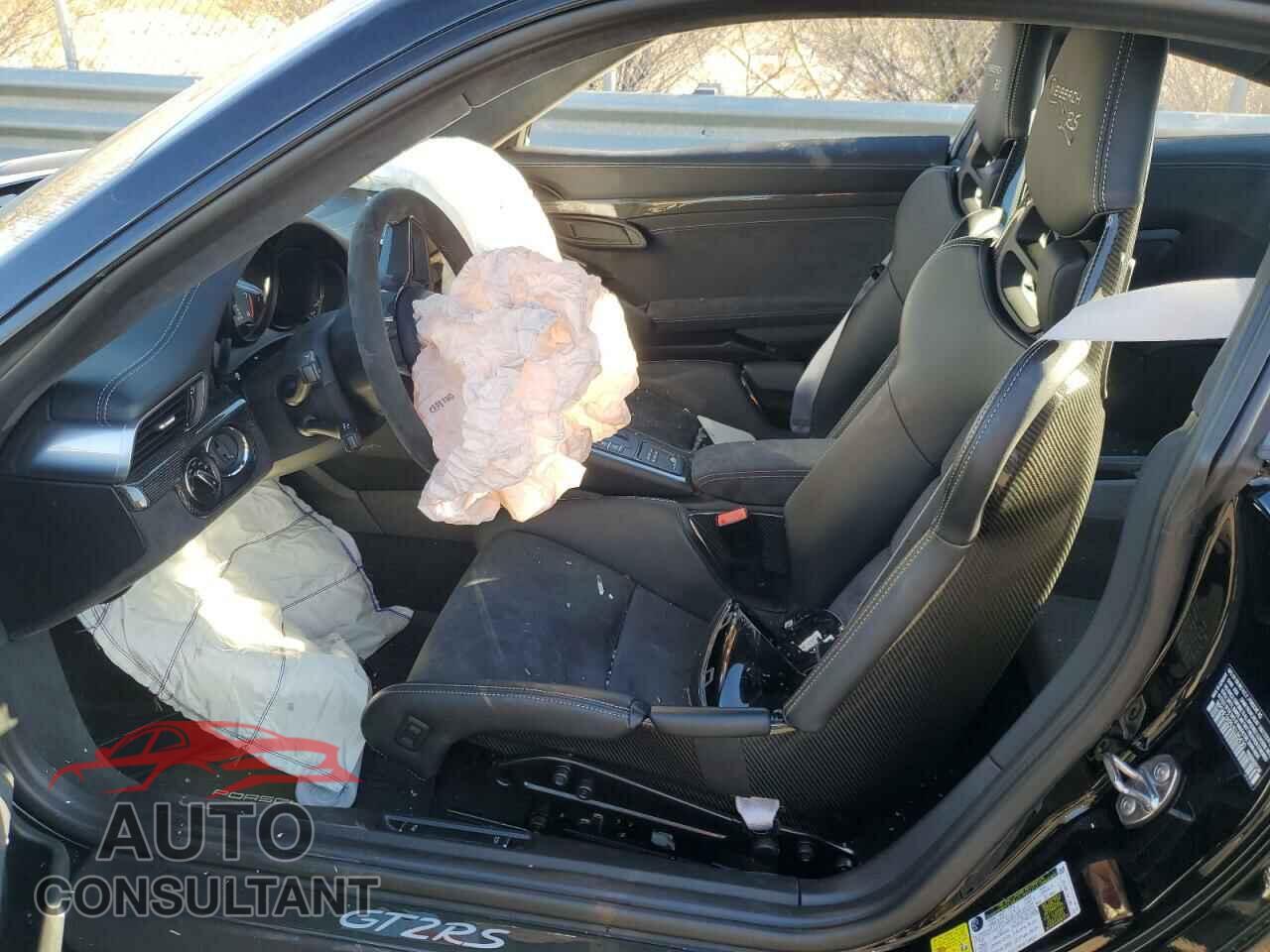 PORSCHE 911 2018 - WP0AE2A99JS185430