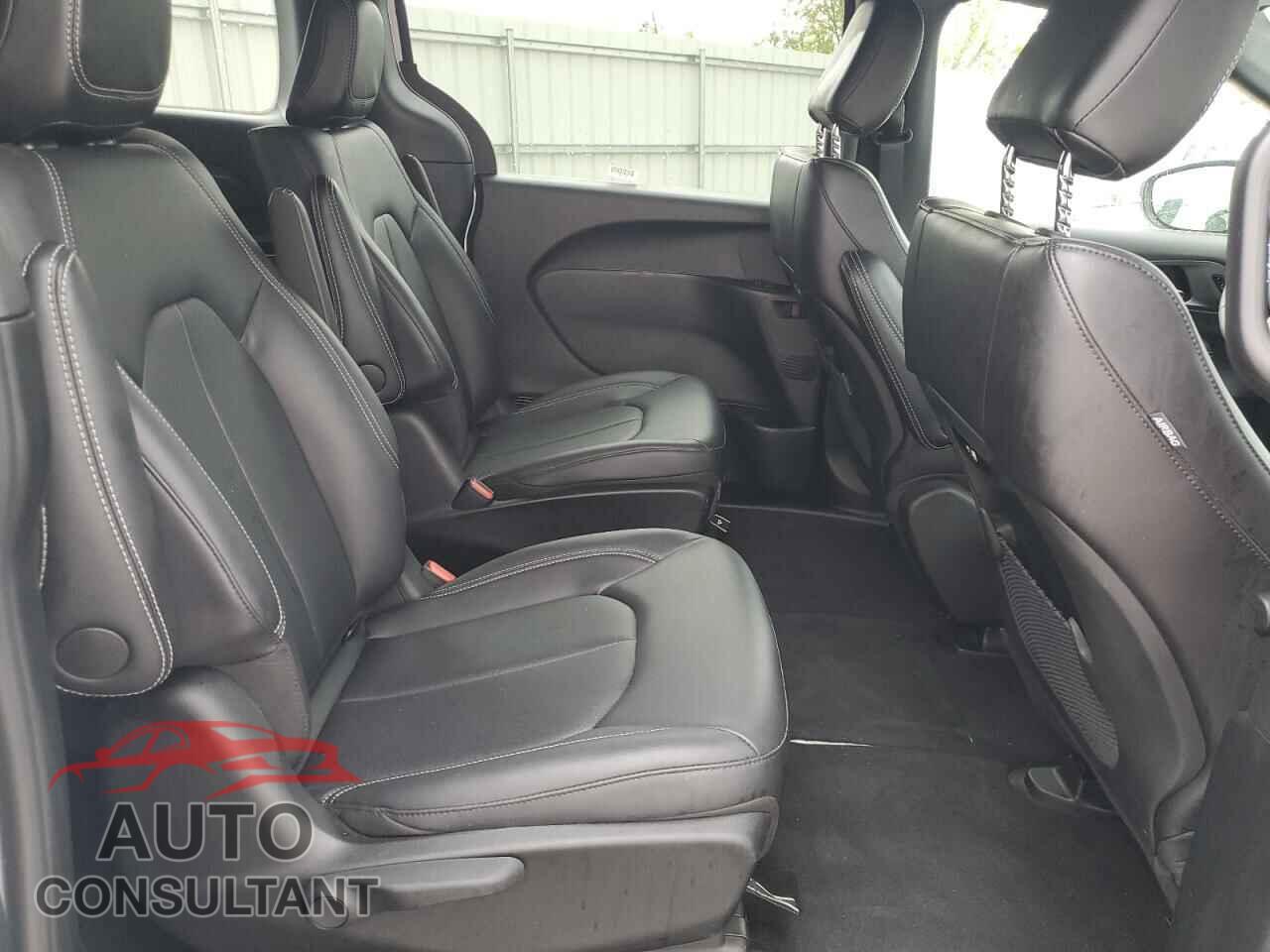 CHRYSLER PACIFICA 2025 - 2C4RC1S76SR572665