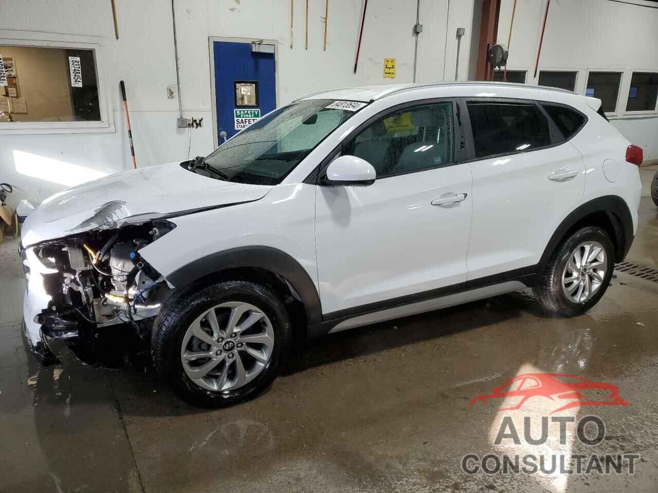 HYUNDAI TUCSON 2018 - KM8J33A45JU683172