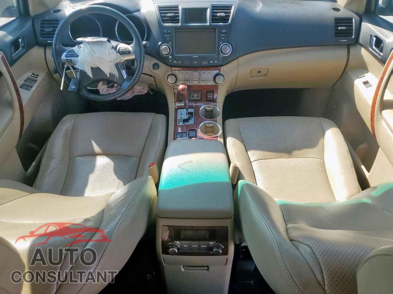 TOYOTA HIGHLANDER 2012 - 5TDYK3EH2CS079220