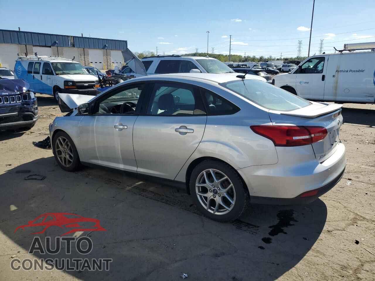 FORD FOCUS 2015 - 1FADP3F26FL347238