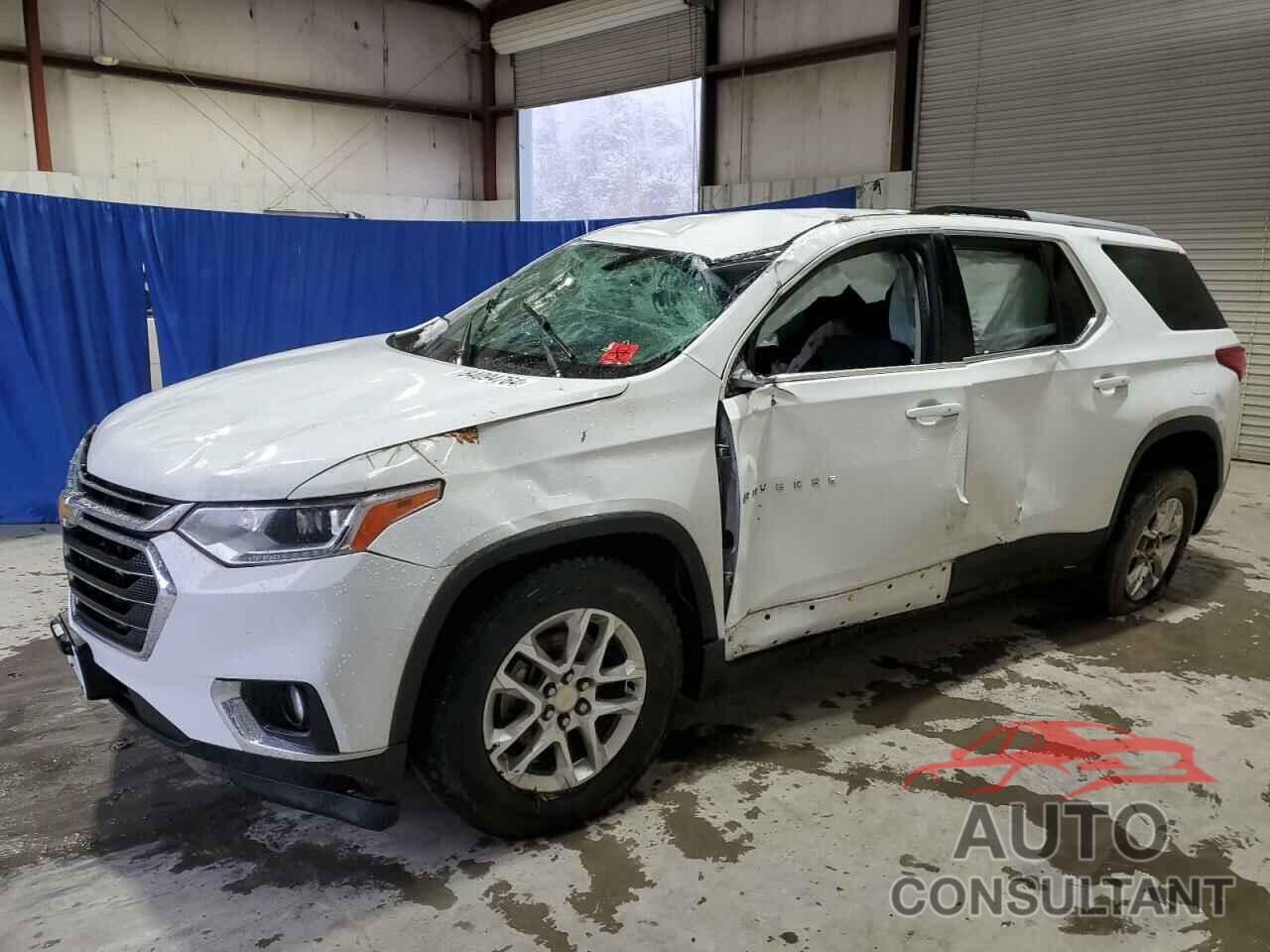 CHEVROLET TRAVERSE 2018 - 1GNERGKW2JJ160518