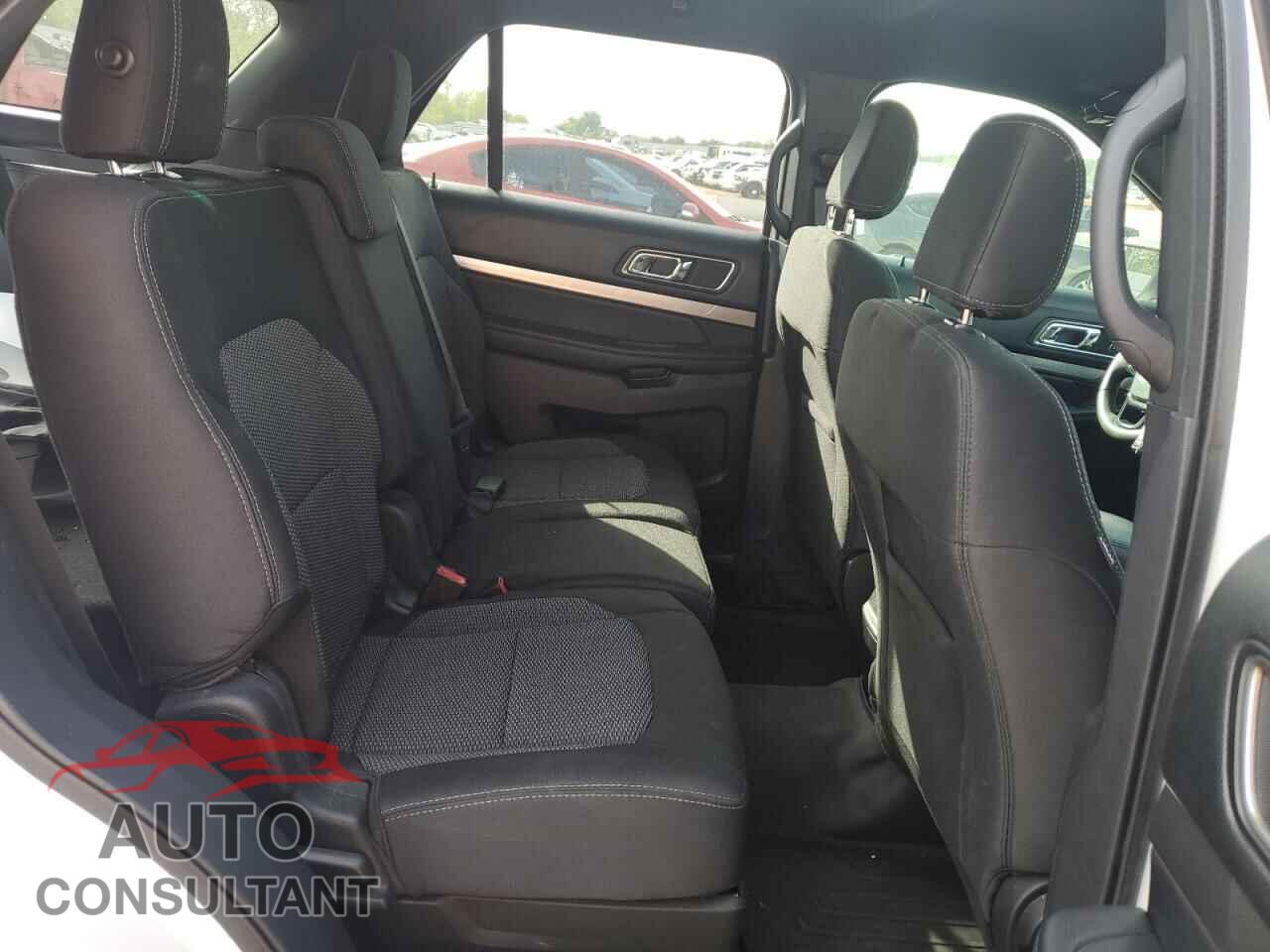 FORD EXPLORER 2018 - 1FM5K7D87JGB42665