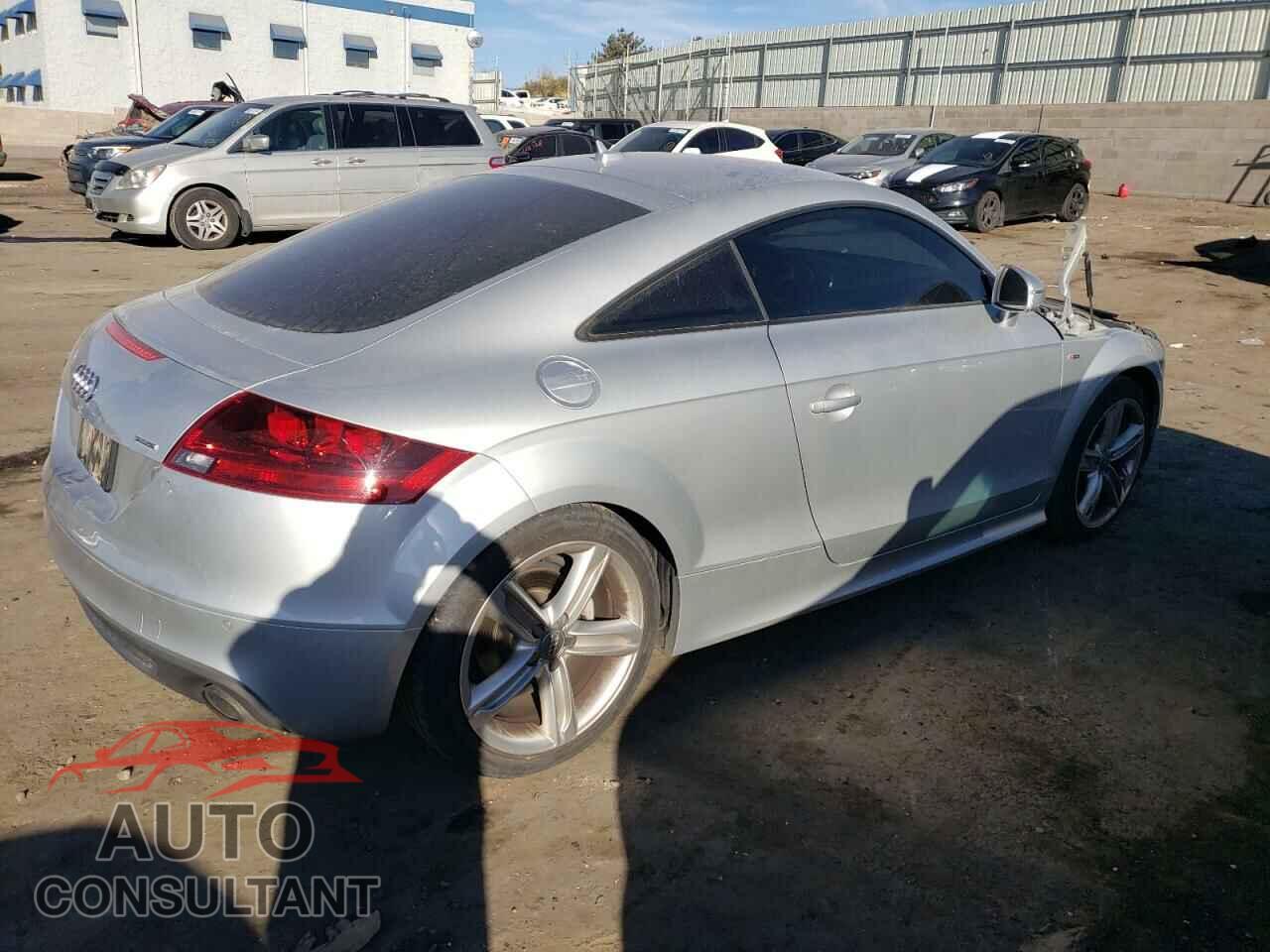 AUDI TT 2014 - TRUBFAFK9E1005663