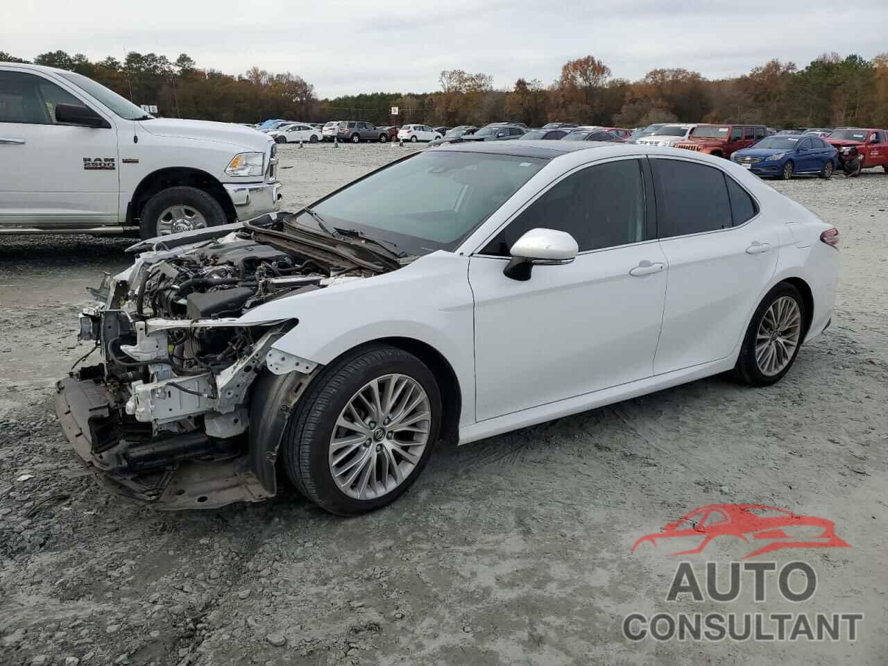 TOYOTA CAMRY 2020 - 4T1F11AK8LU338672