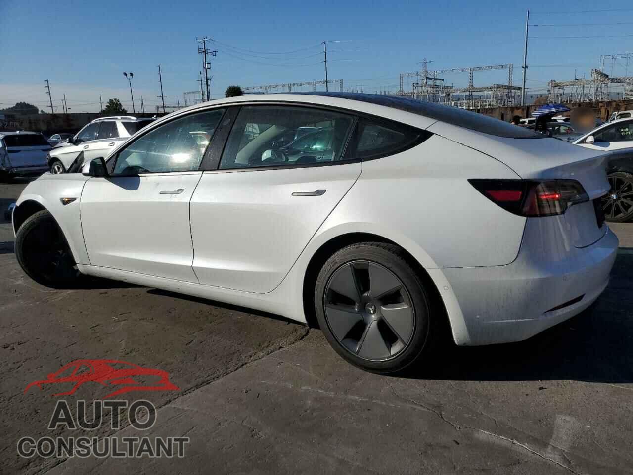 TESLA MODEL 3 2021 - 5YJ3E1EA8MF094044