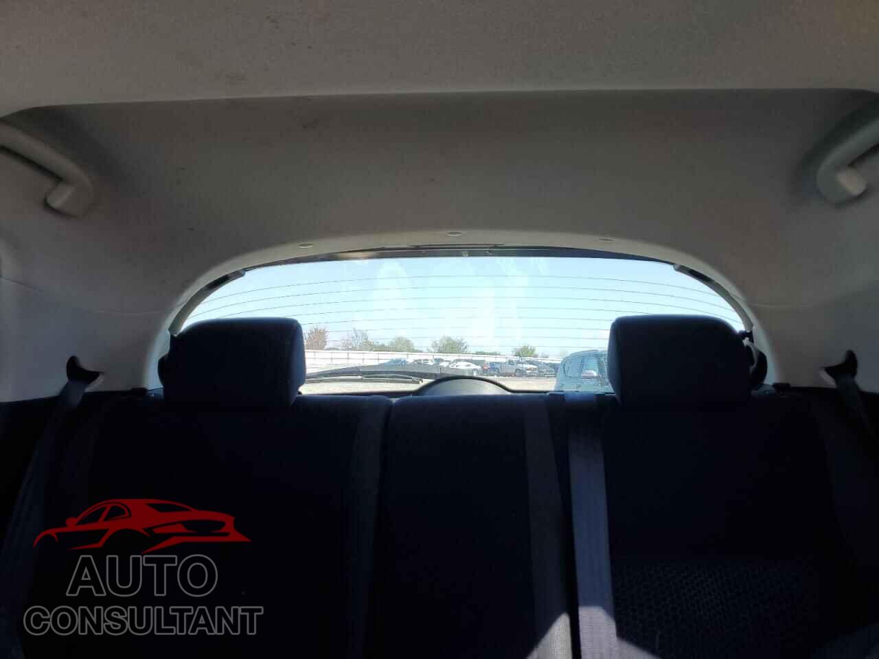 NISSAN JUKE 2015 - JN8AF5MV6FT565693