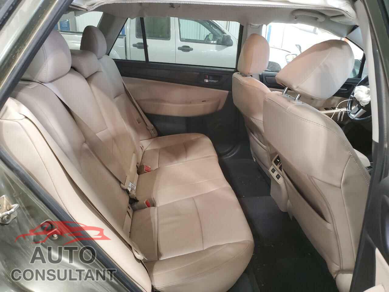 SUBARU OUTBACK 2017 - 4S4BSAKC9H3429403