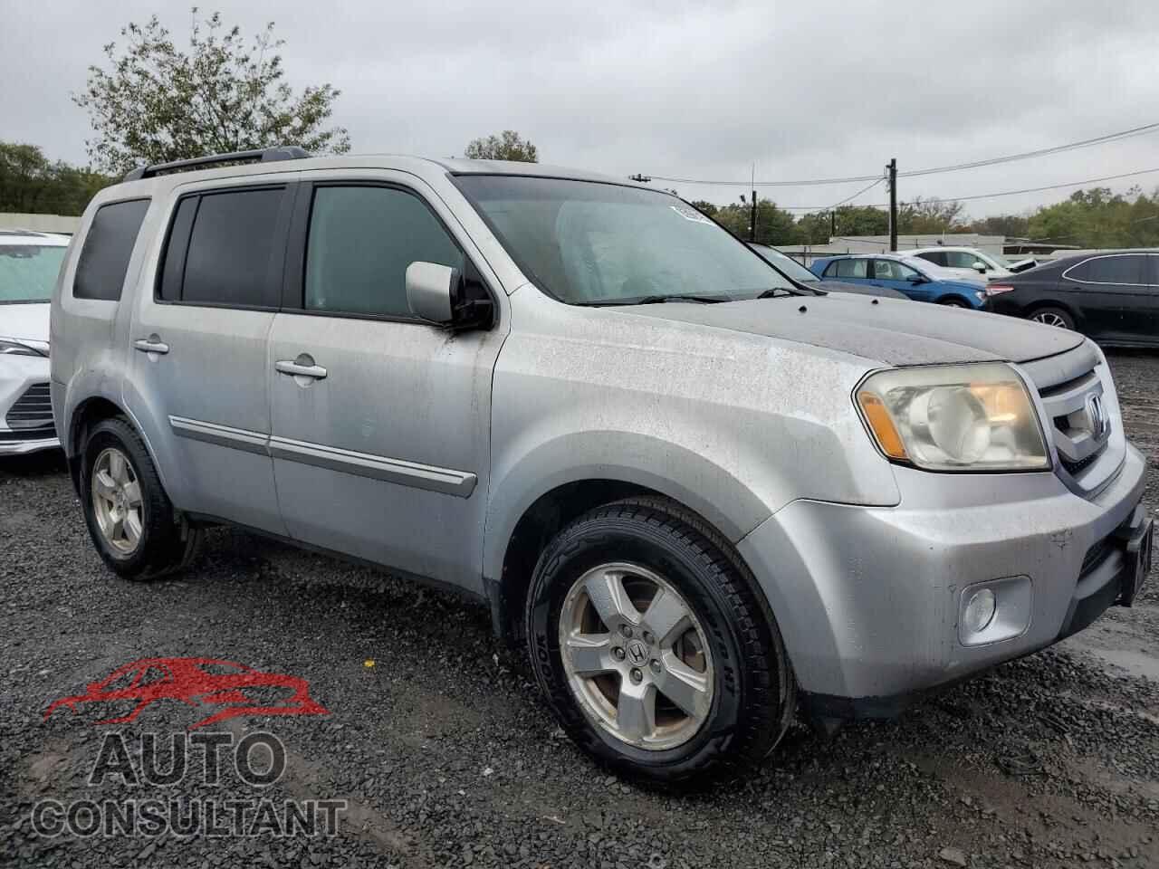 HONDA PILOT 2011 - 5FNYF4H77BB063336