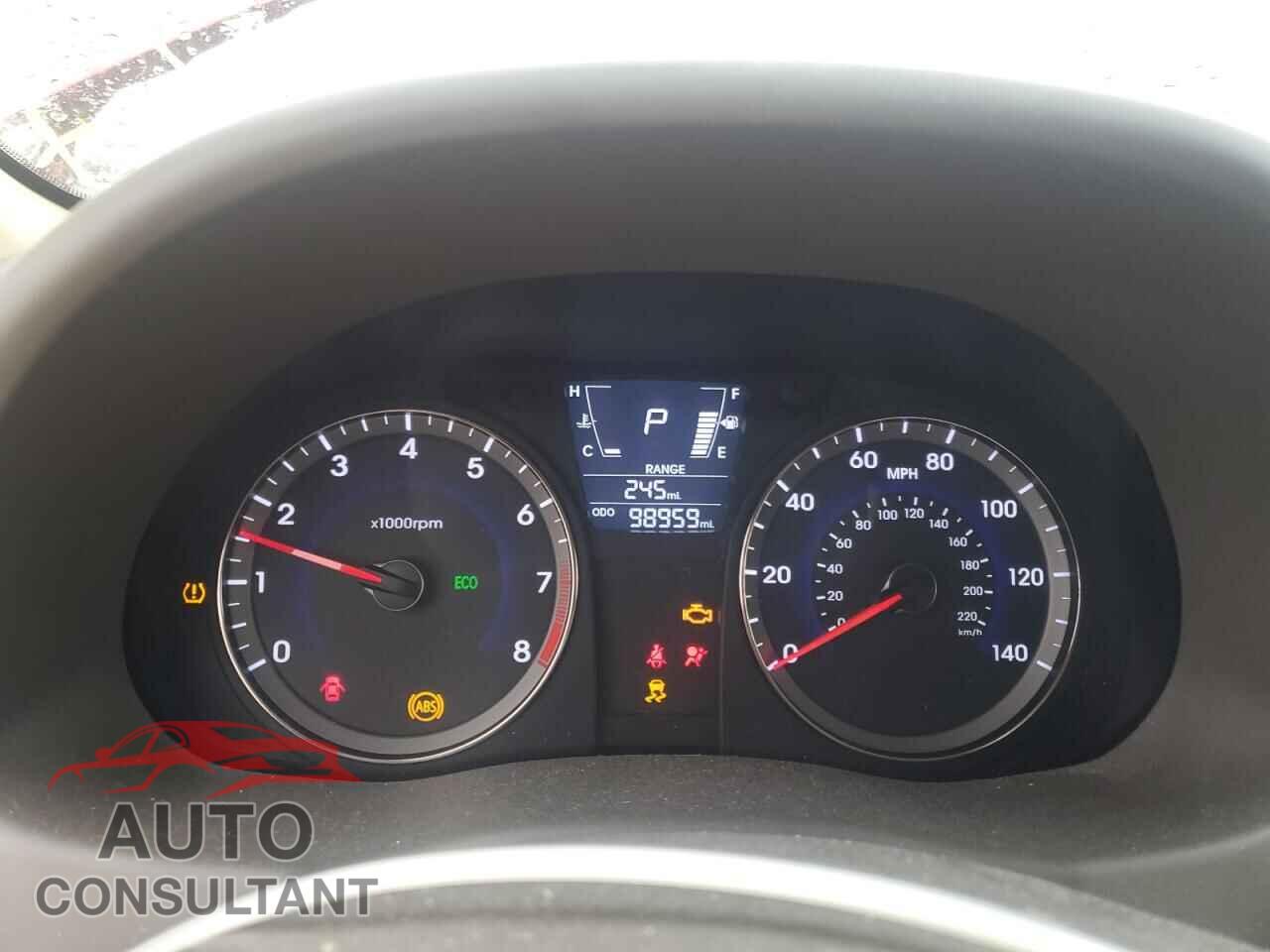 HYUNDAI ACCENT 2013 - KMHCU4AE0DU577625