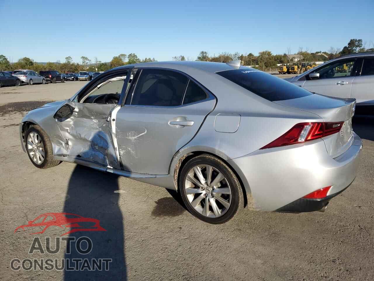 LEXUS IS 2015 - JTHBF1D29F5053623