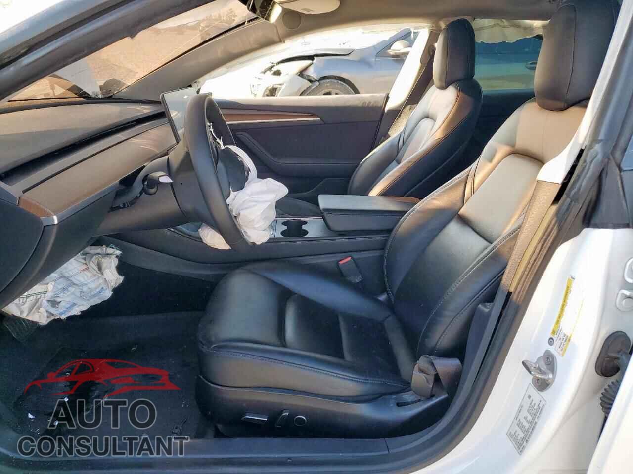 TESLA MODEL 3 2021 - 5YJ3E1EA1MF051648