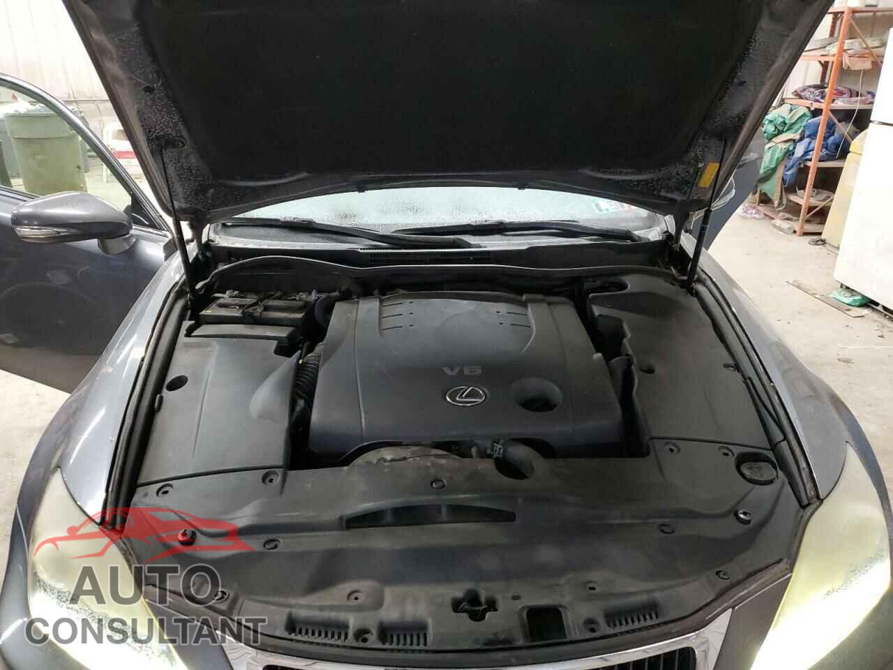 LEXUS IS 2013 - JTHCF5C2XD5062230
