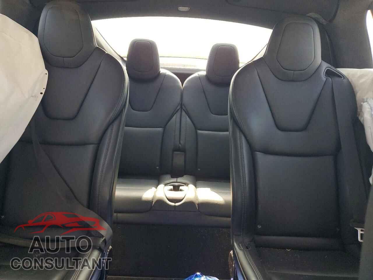 TESLA MODEL X 2018 - 5YJXCBE29JF088111