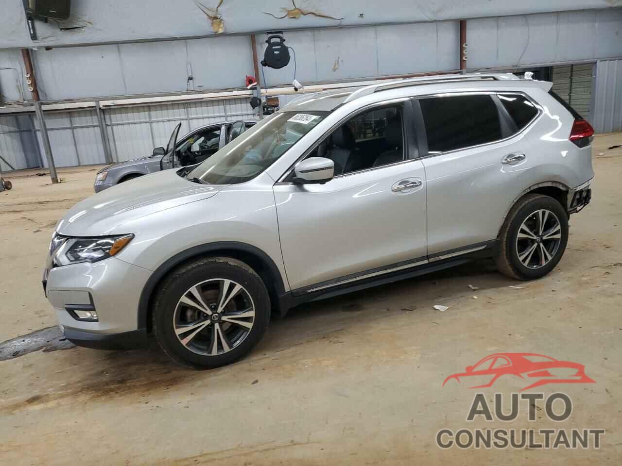 NISSAN ROGUE 2017 - 5N1AT2MT3HC819005