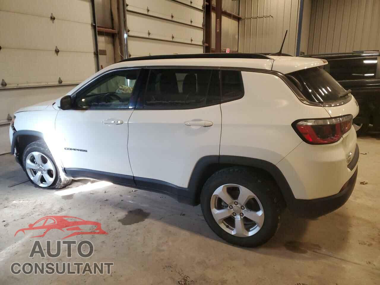 JEEP COMPASS 2017 - 3C4NJDBB4HT579016
