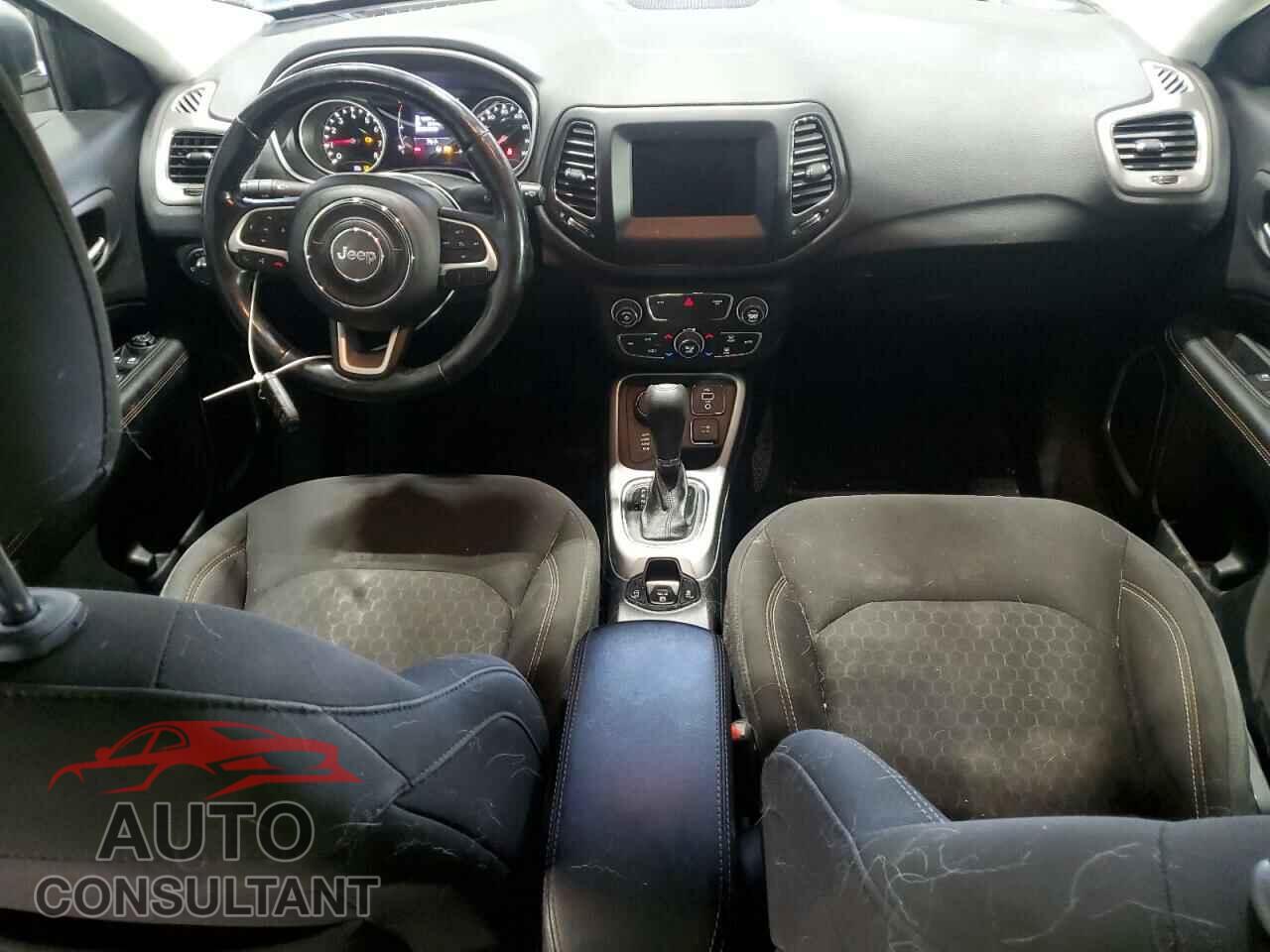 JEEP COMPASS 2020 - 3C4NJDAB2LT205286