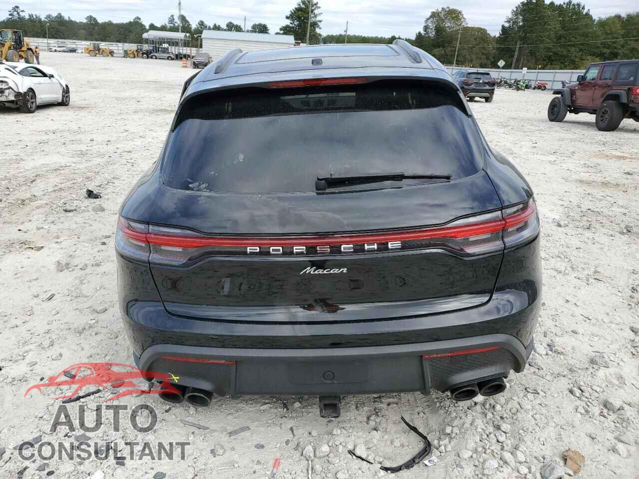 PORSCHE MACAN BASE 2024 - WP1AA2A53RLB08047