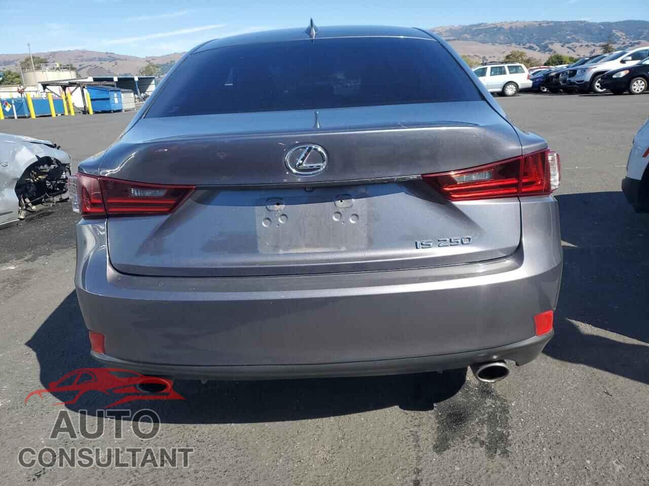 LEXUS IS 2014 - JTHBF1D28E5027142