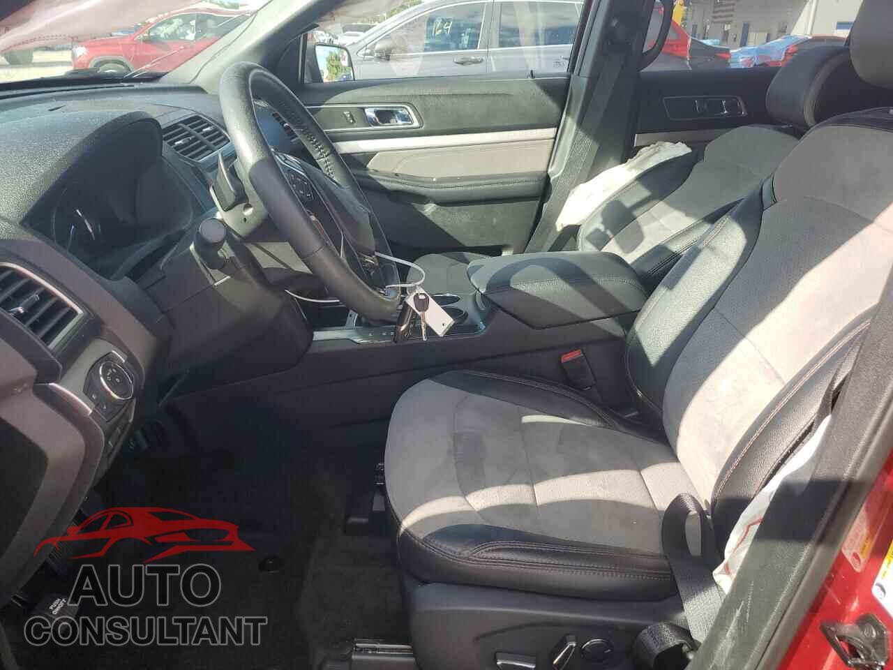 FORD EXPLORER 2017 - 1FM5K7D82HGD96102