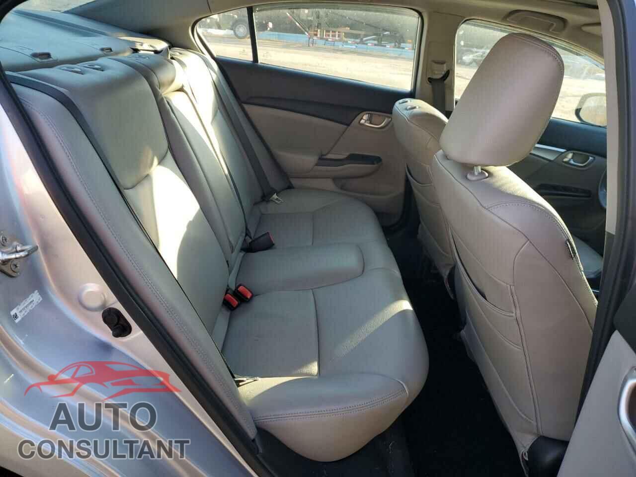 HONDA CIVIC 2013 - 19XFB2F88DE039946
