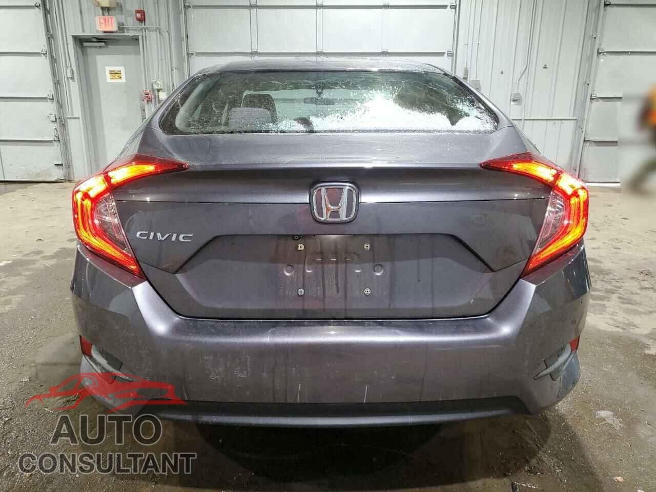 HONDA CIVIC 2017 - 19XFC2F51HE000950