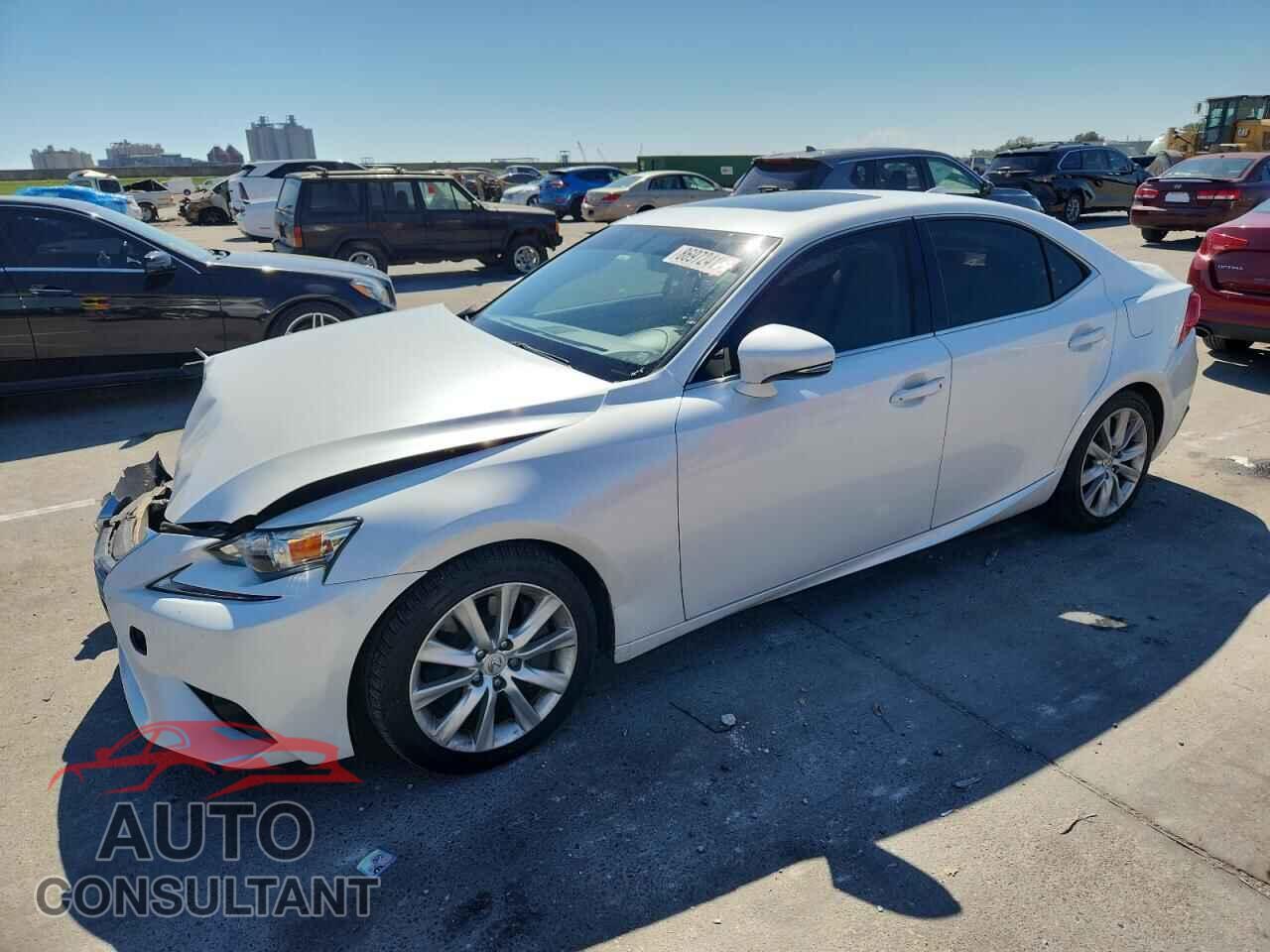 LEXUS IS 2016 - JTHBA1D22G5009642