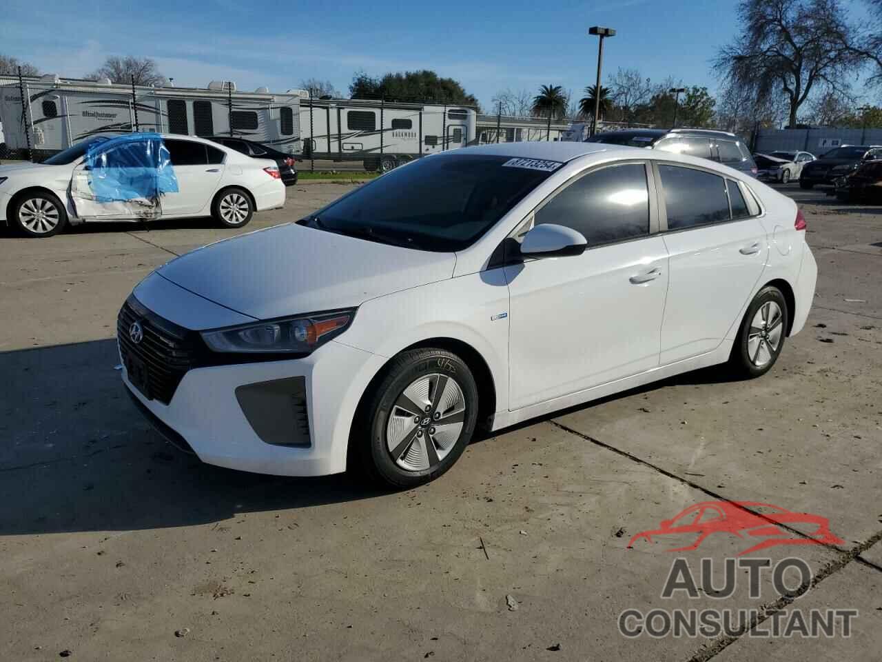 HYUNDAI IONIQ 2018 - KMHC65LCXJU097213
