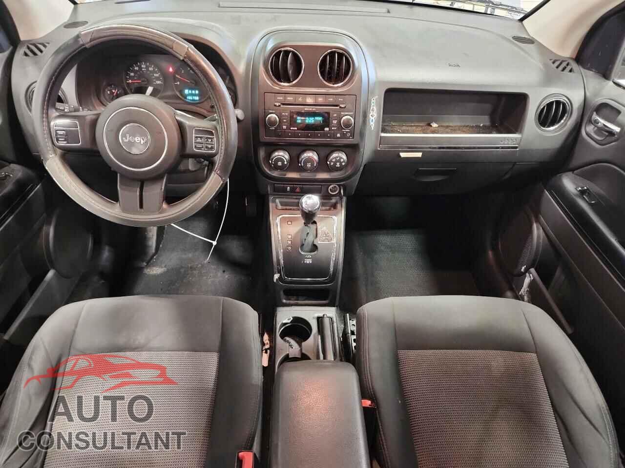 JEEP COMPASS 2011 - 1J4NT1FB1BD204694