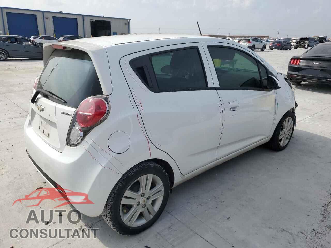 CHEVROLET SPARK 2014 - KL8CD6S97EC508626