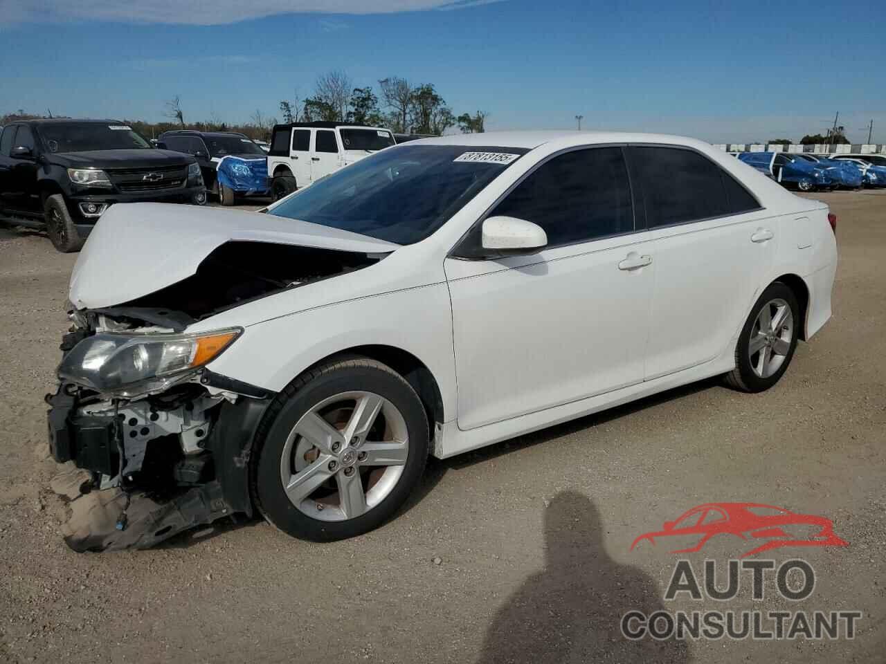 TOYOTA CAMRY 2014 - 4T1BF1FK7EU434773