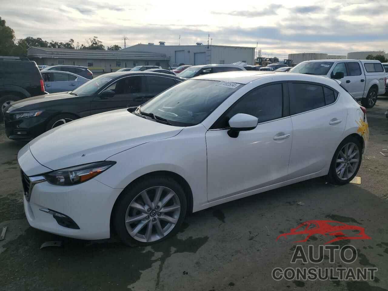 MAZDA 3 2017 - JM1BN1M38H1130635