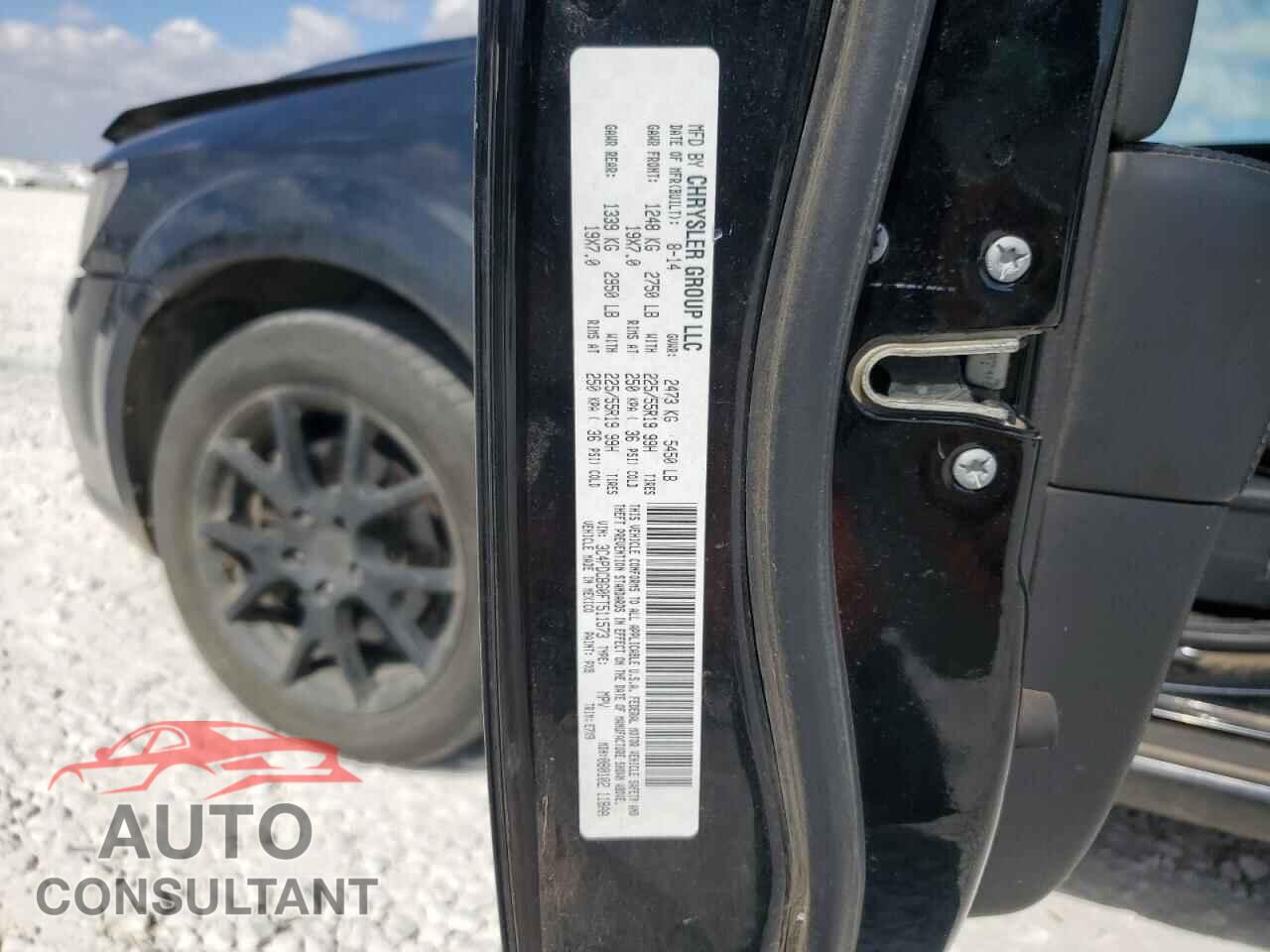DODGE JOURNEY 2015 - 3C4PDCBG0FT511573