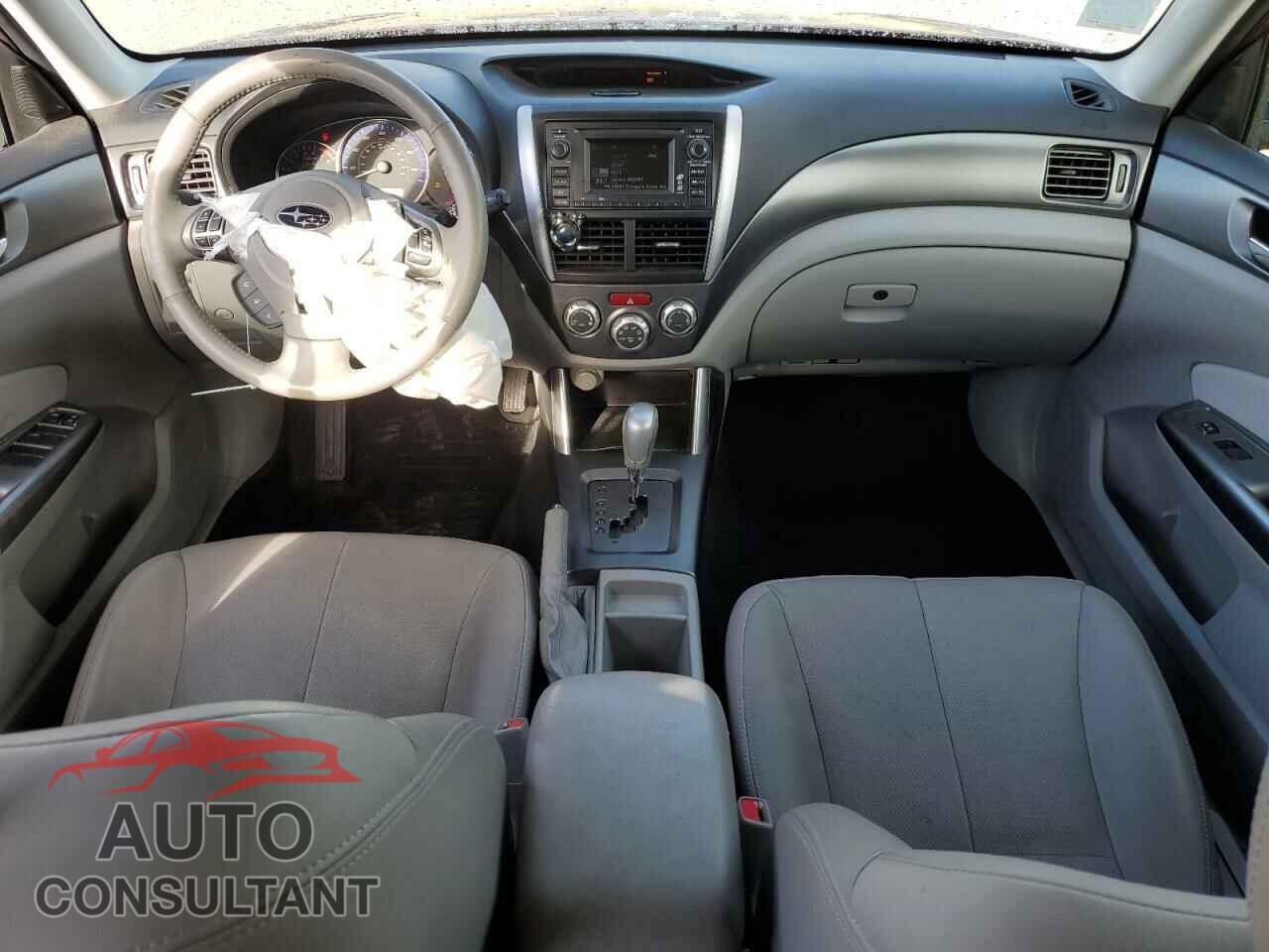 SUBARU FORESTER 2011 - JF2SHBEC0BH741321