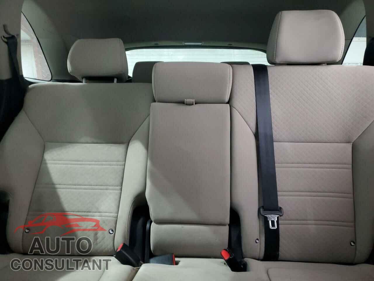 KIA SORENTO 2017 - 5XYPGDA59HG322086