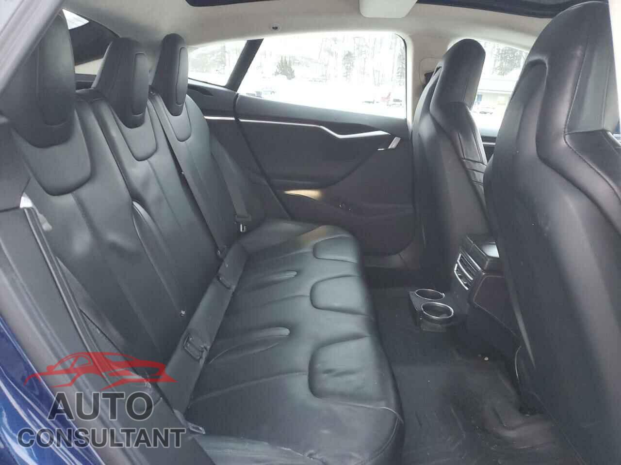 TESLA MODEL S 2016 - 5YJSA1E25GF160151