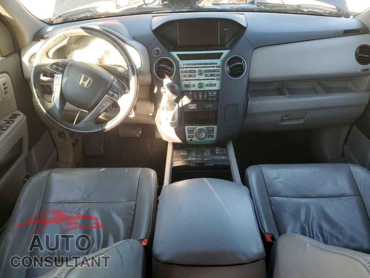 HONDA PILOT 2011 - 5FNYF3H94BB021718