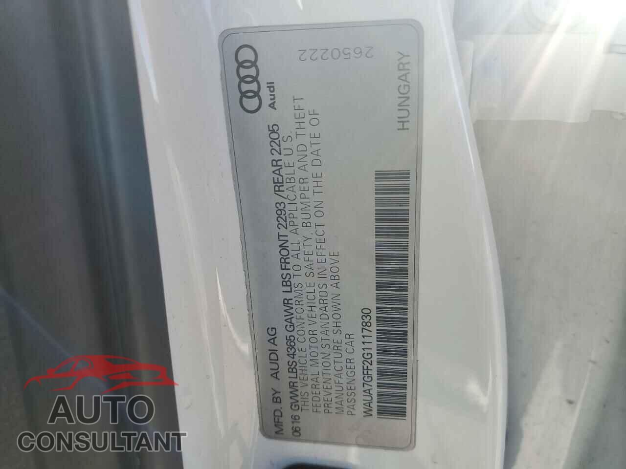 AUDI A3 2016 - WAUA7GFF2G1117830