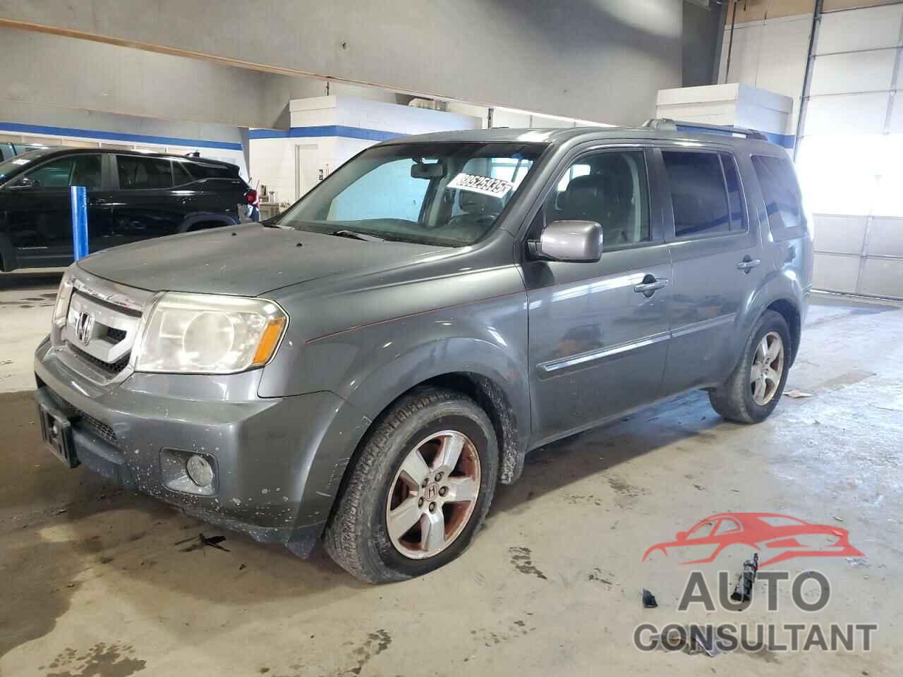 HONDA PILOT 2011 - 5FNYF4H66BB015365