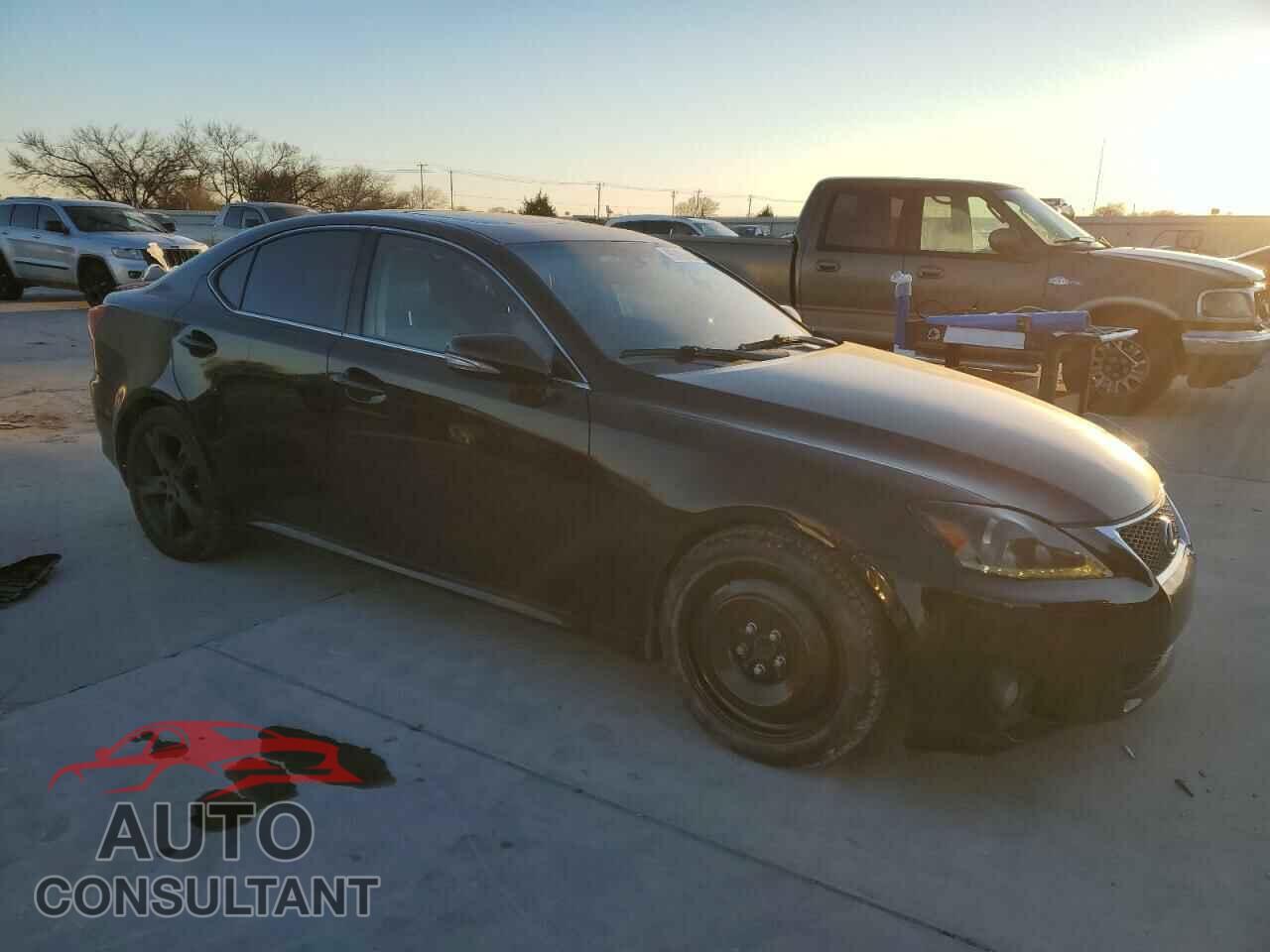 LEXUS IS 2011 - JTHBF5C20B5148333