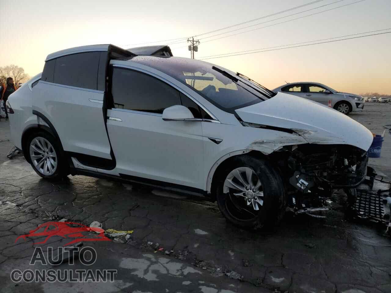 TESLA MODEL X 2020 - 5YJXCDE22LF301883
