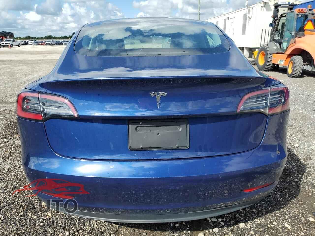 TESLA MODEL 3 2022 - 5YJ3E1EA5NF190859