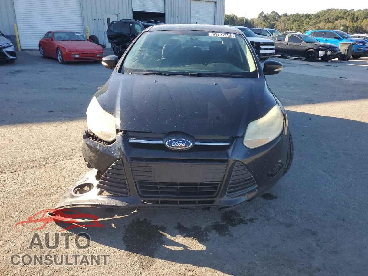 FORD FOCUS 2014 - 1FADP3K21EL409987