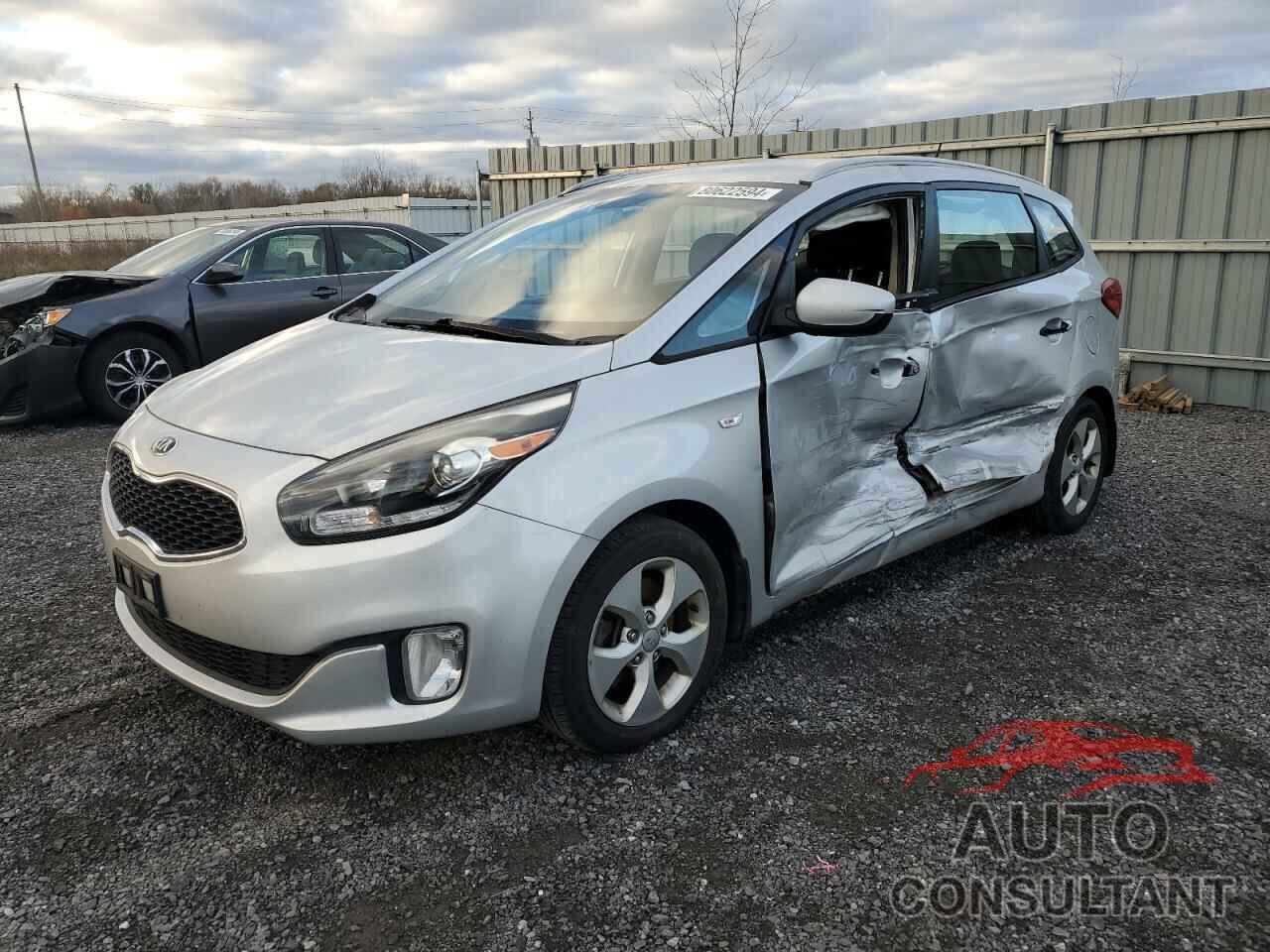 KIA RONDO 2015 - KNAHT8A38F7093882