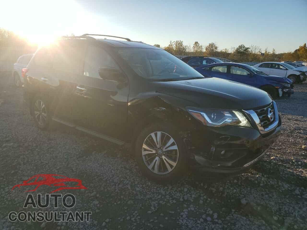 NISSAN PATHFINDER 2017 - 5N1DR2MN4HC684632
