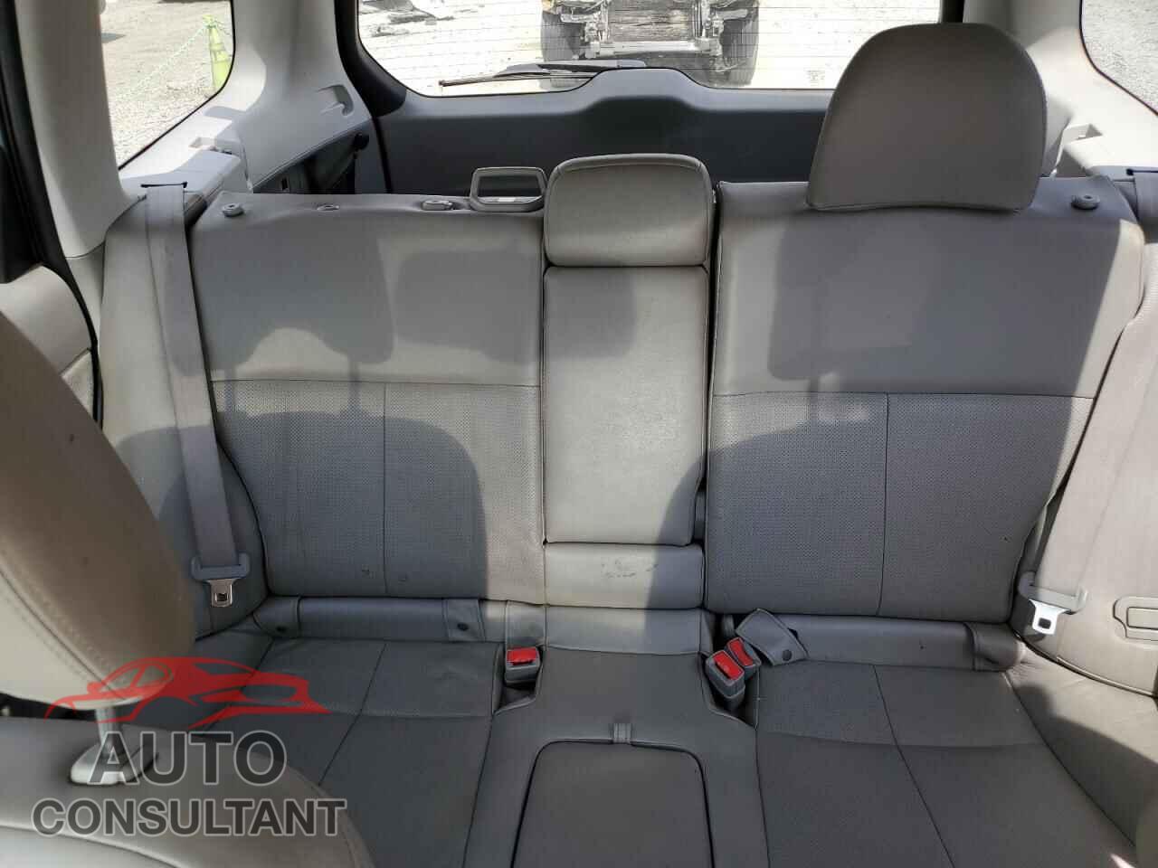 SUBARU FORESTER 2013 - JF2SHAEC3DH422136