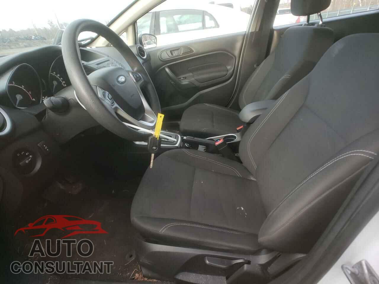 FORD FIESTA 2017 - 3FADP4EJ2HM130897