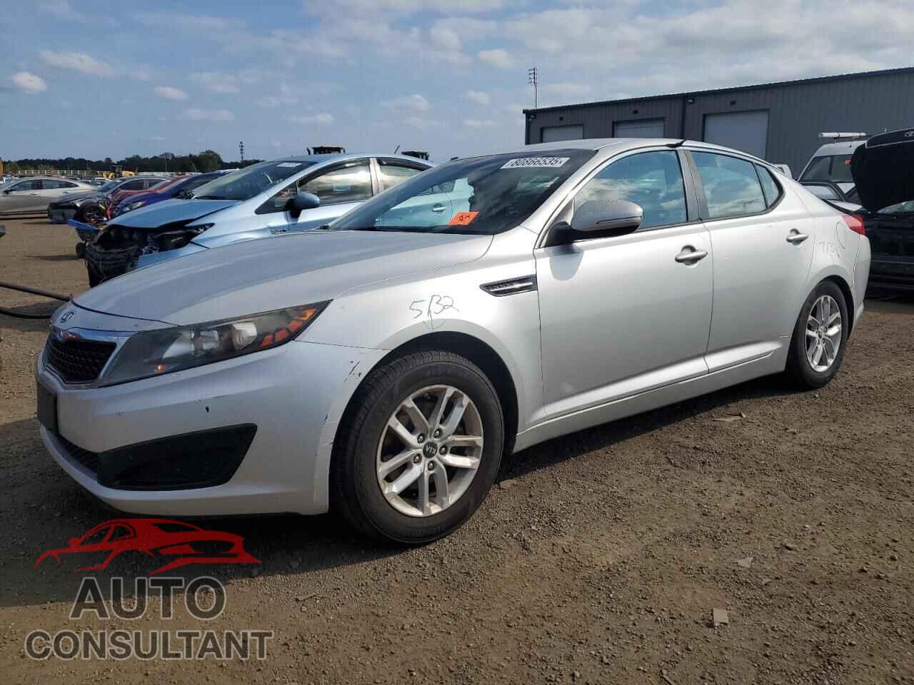 KIA OPTIMA 2011 - KNAGM4A75B5175711