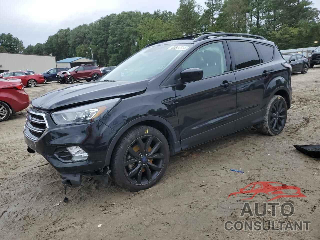 FORD ESCAPE 2018 - 1FMCU9GD5JUA39333